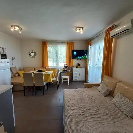 Apartamento Прекрасно Студио На Плаж Кабакум